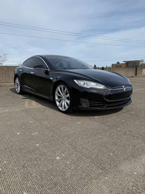 2013 Tesla Model S – Clean Title –