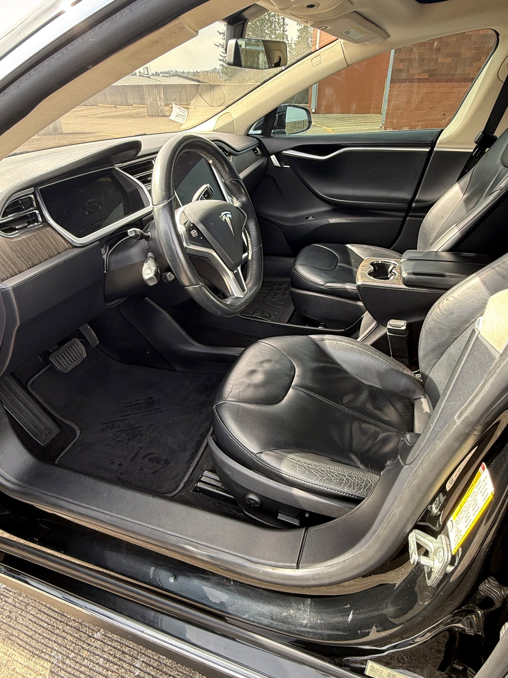 2013 Tesla Model S – Clean Title –