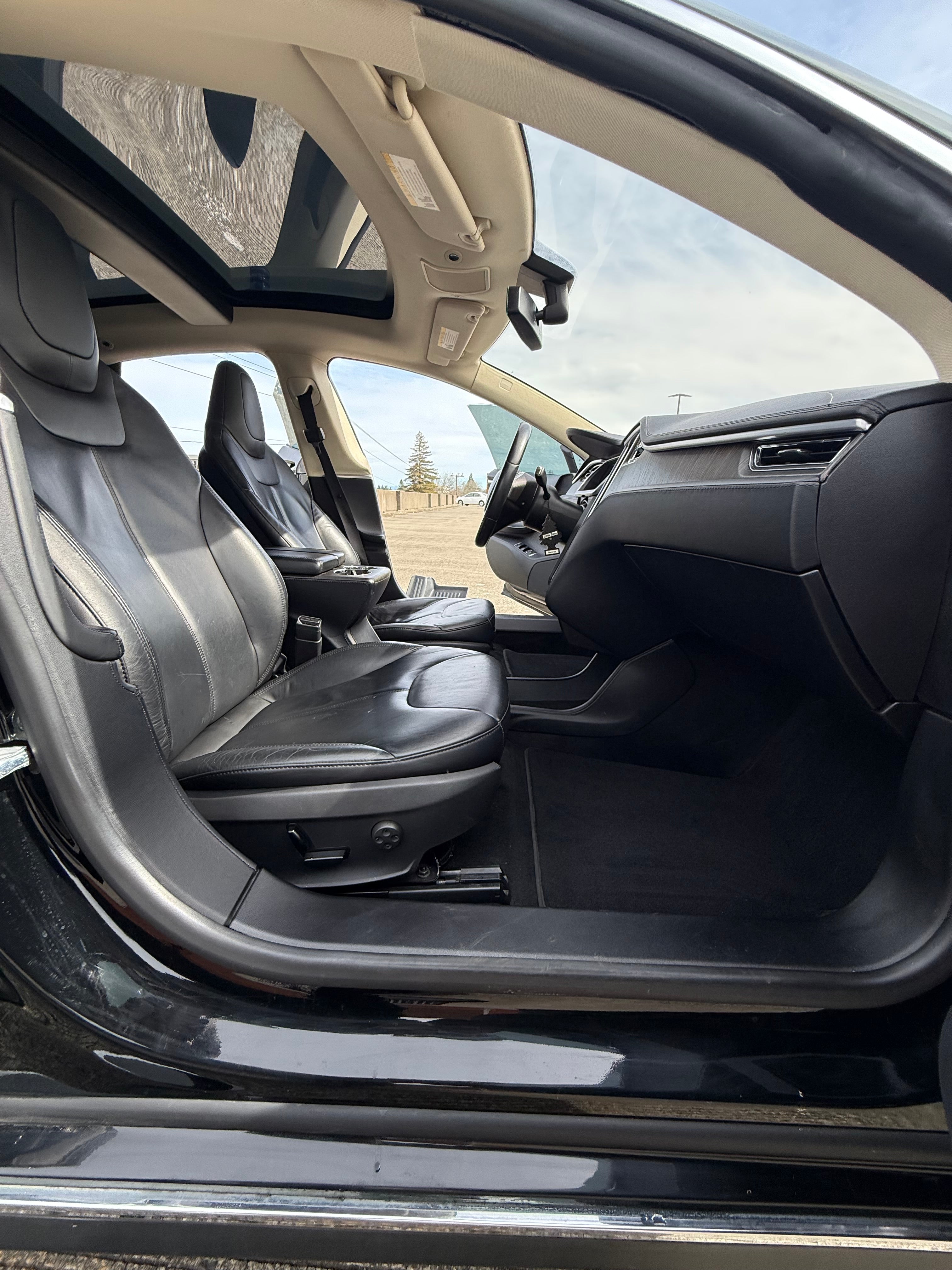 2013 Tesla Model S – Clean Title –