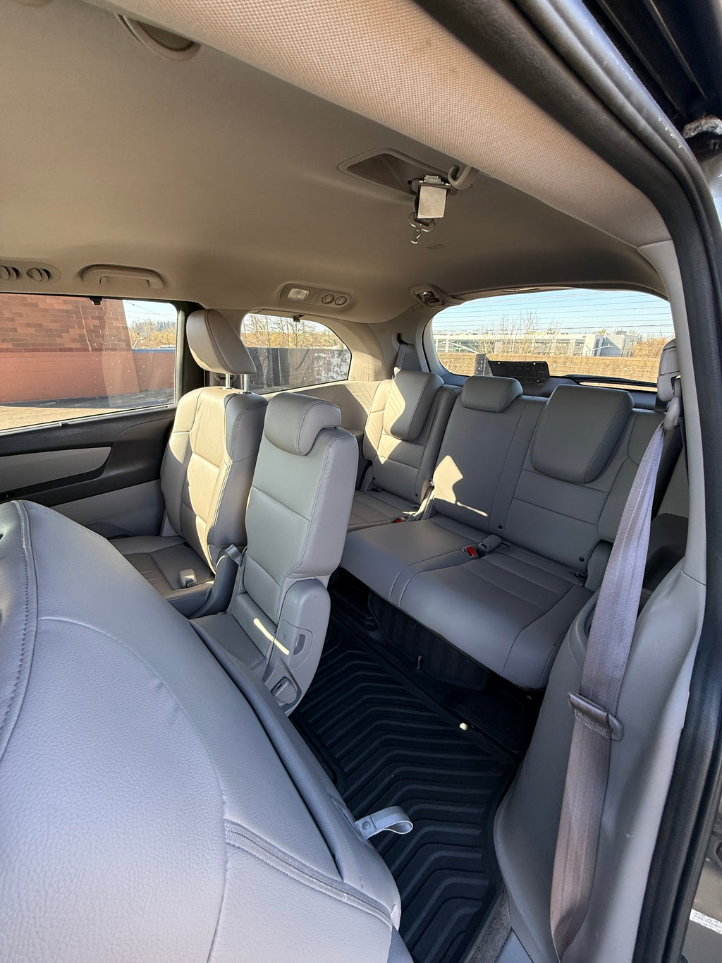 2013 Honda Odyssey – Clean Title –