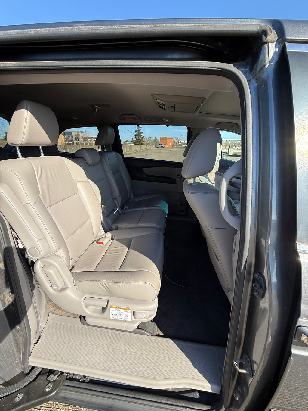 2013 Honda Odyssey – Clean Title –