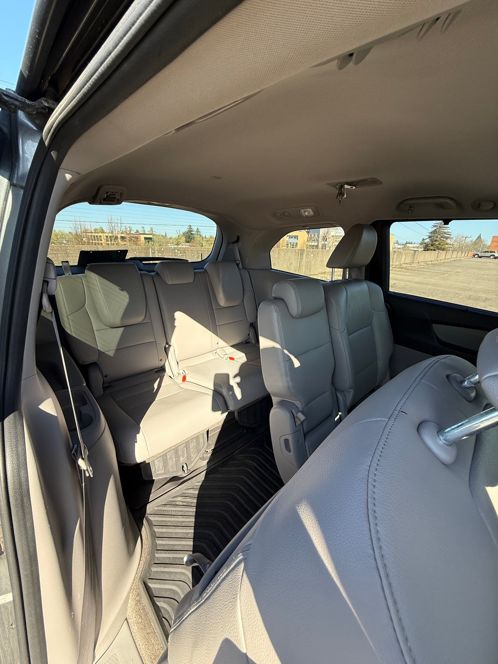 2013 Honda Odyssey – Clean Title –
